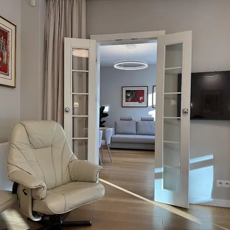 Sanhaus - Royal - 3 Minuty Od Plazy I Deptaka Апартаменты