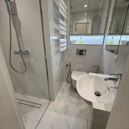 Sanhaus - Royal - 3 Minuty Od Plazy I Deptaka Апартаменты Сопот